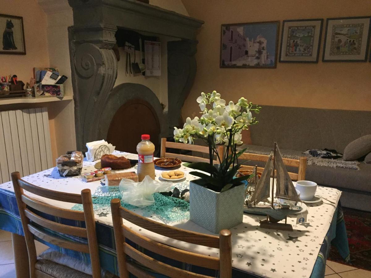 B & B Da Giusy Corte Franca Eksteriør billede