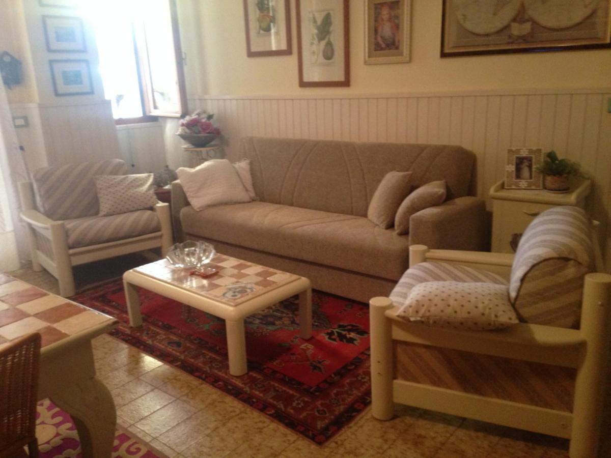 B & B Da Giusy Corte Franca Eksteriør billede
