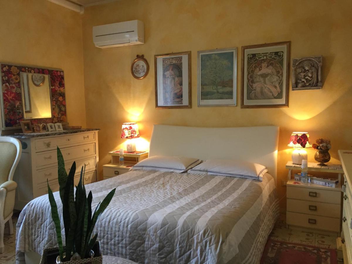 B & B Da Giusy Corte Franca Eksteriør billede